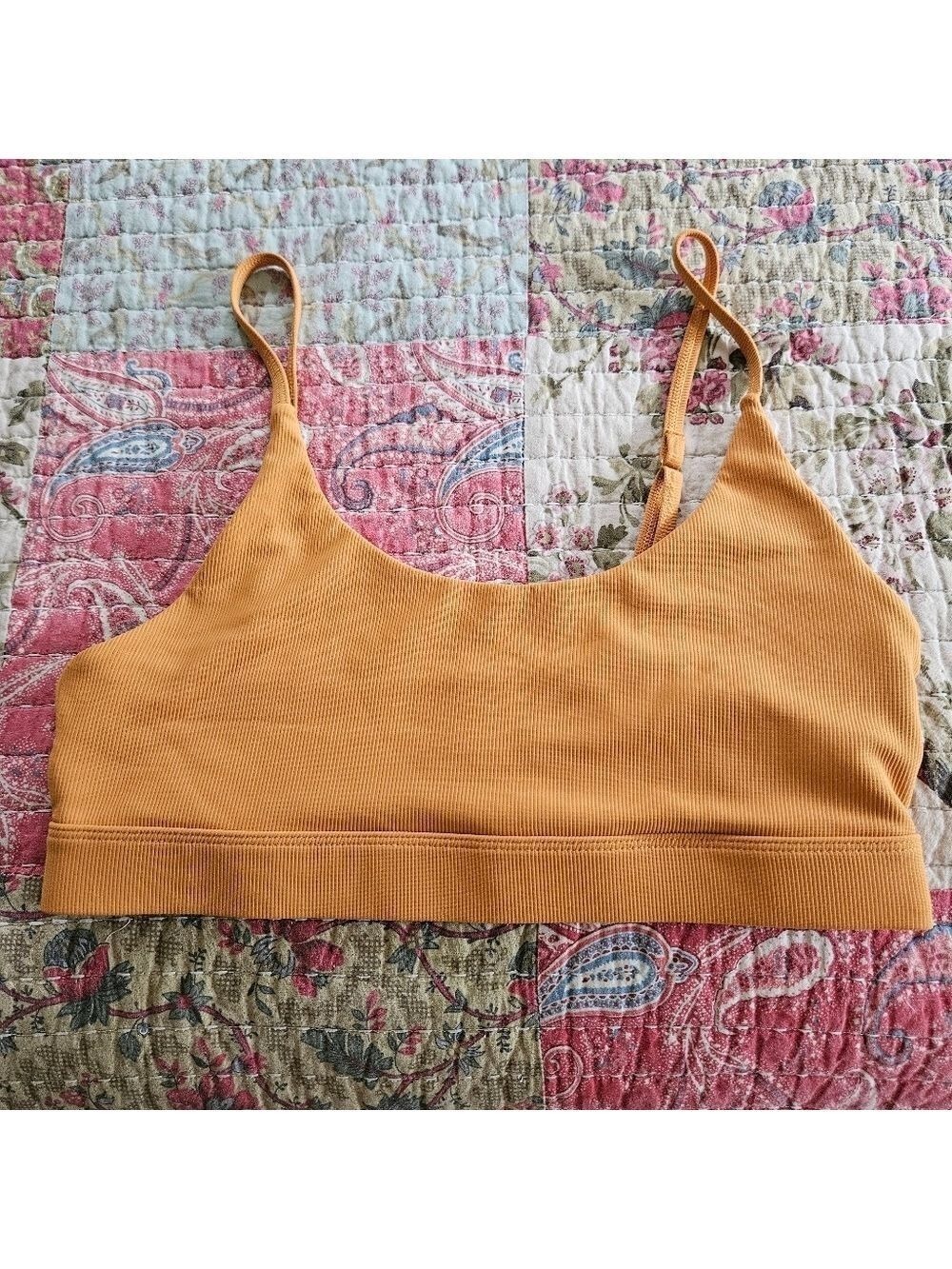 WILO - Ribbed Sports Bra in Mustard Yellow Size L